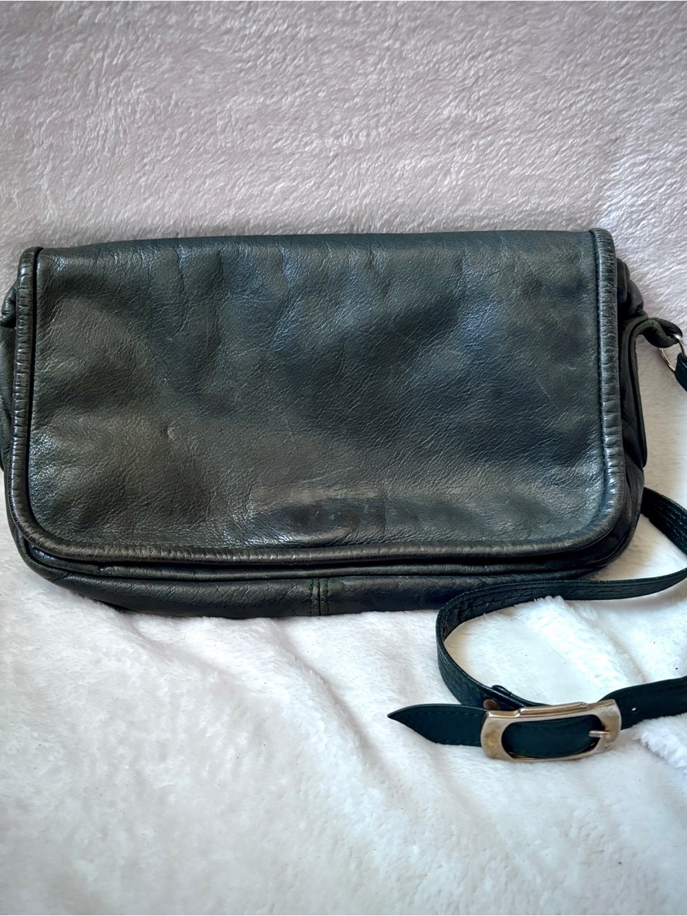 Vintage Dark Green Leather Crossbody Bag Minimalist Slouchy Shoulder Purse Y2K